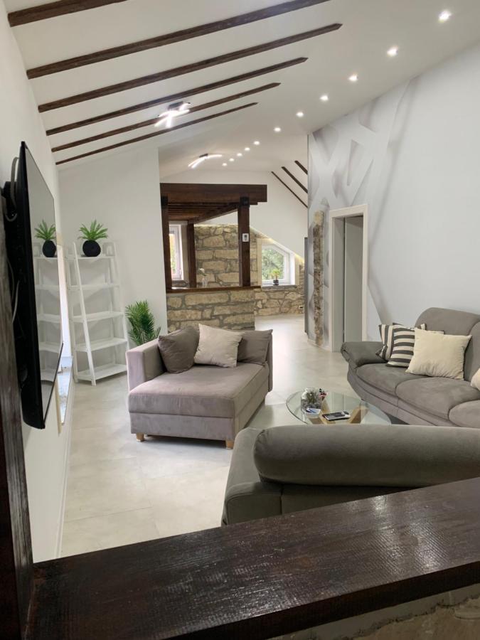 Kartal Centar Apartment Bihać Εξωτερικό φωτογραφία